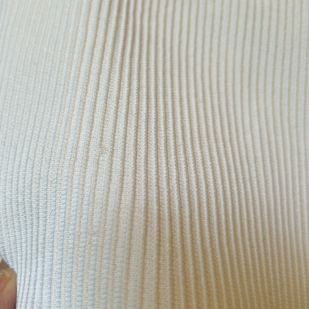 Babaton White Sculpt Crop Racerback Ribbed Tank Top - Picture 4 of 8
